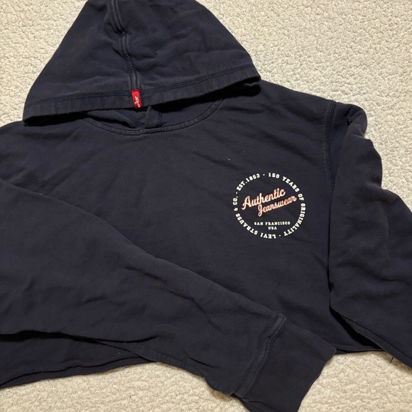 Levis Cropped Hoodie - Picture 6 of 16